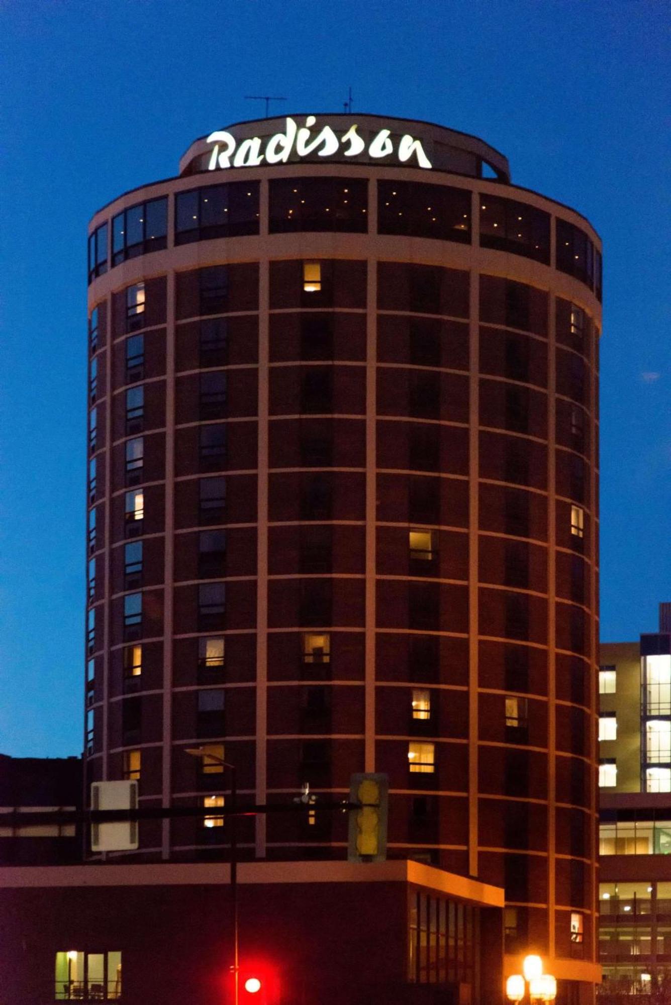 Radisson Hotel Duluth-Harborview Buitenkant foto